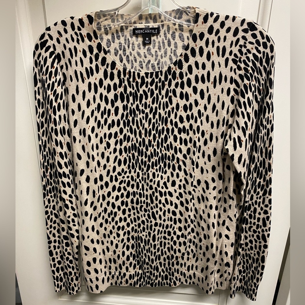Great transition light sweater. J Crew Mercantile. Great for layering!